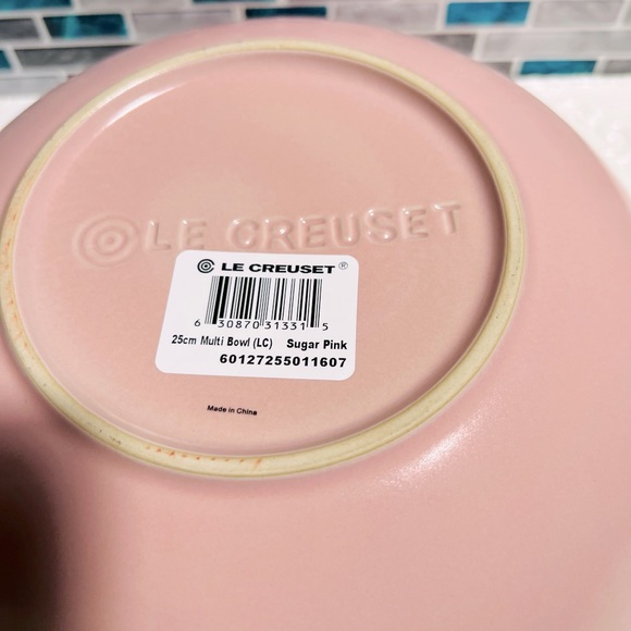 Le Creuset Large Fleur Multi Bowl (Sugar Pink) - Picture 7 of 7